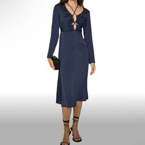 Samantha Sipos Halter Neck Inspired
Dress Small